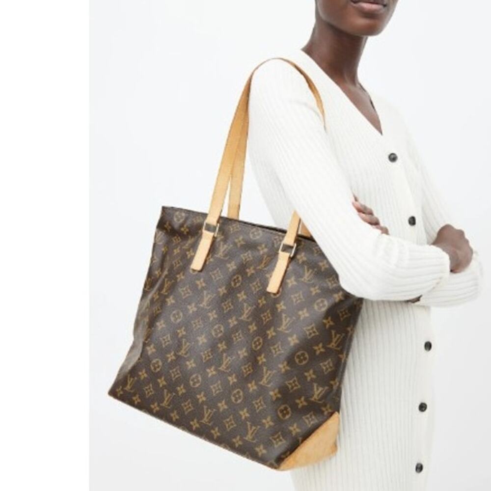 💎✨HOT BUY✨💎AUTHENTIC Louis Vuitton  Cabas Mezzo monogram